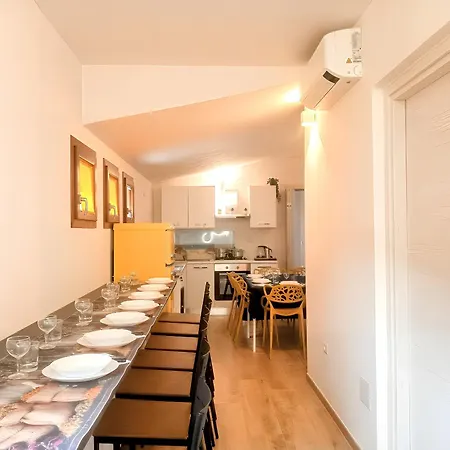 Apartment La Grotta 2 Bedrooms 2 Private Bathrooms Urzulei